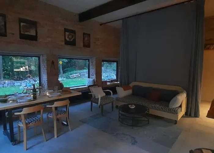 Depo Loco Špania Dolina